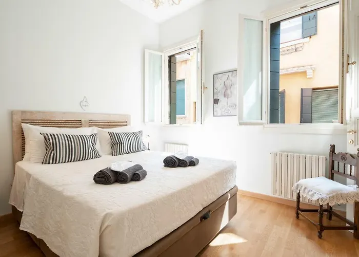 Casa Claudia Ai Frari *