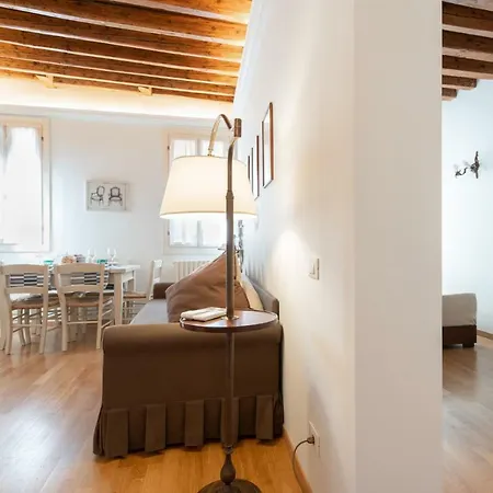 Casa Claudia Ai Frari Apartamento Venecia